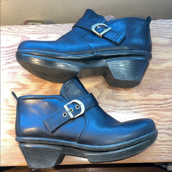 Sanita Black Leather Ankle‎ Booties with Buckle 9 - Picture 8 of 11